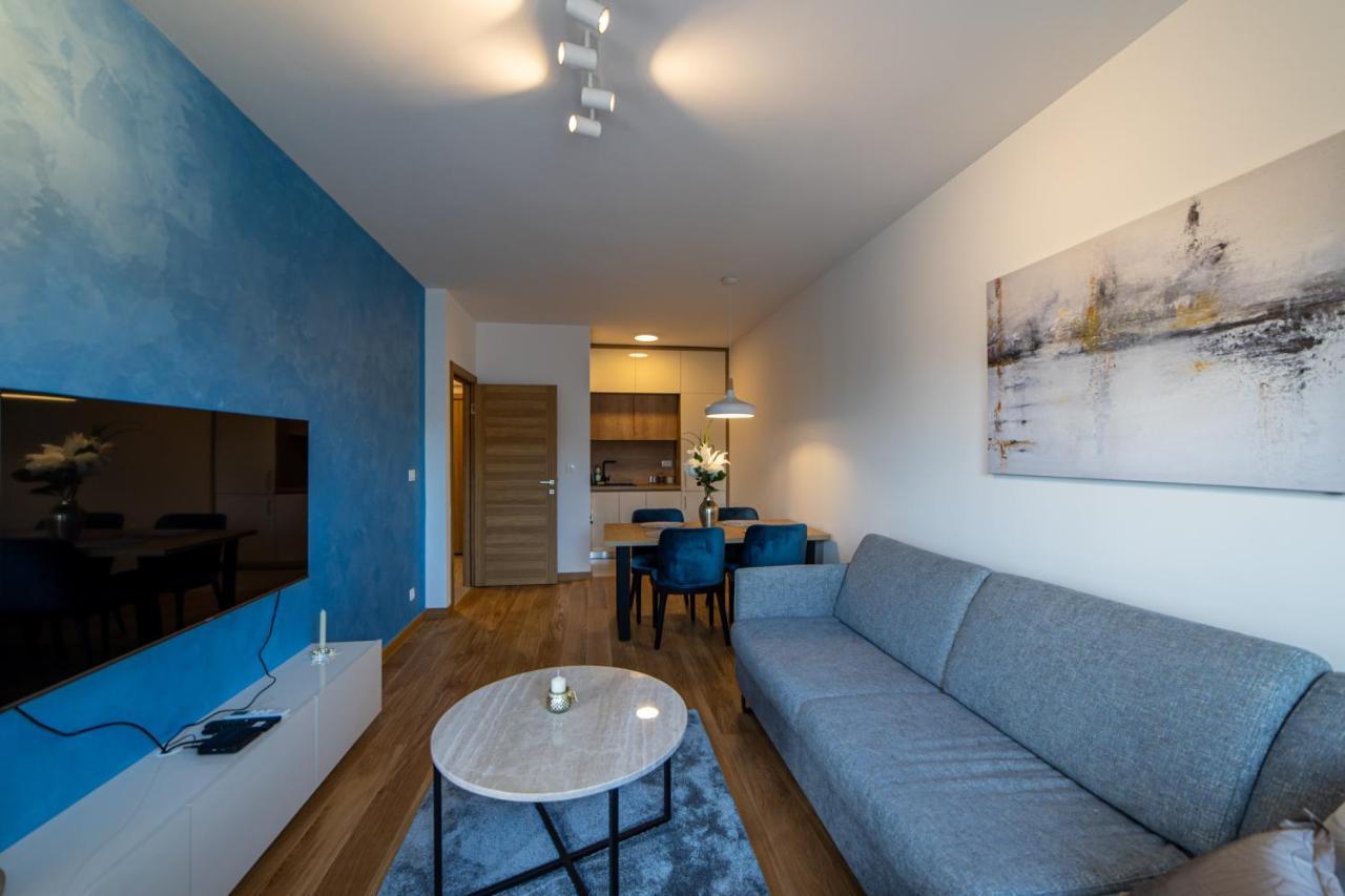 Apart Kraft Podgorica Luaran gambar